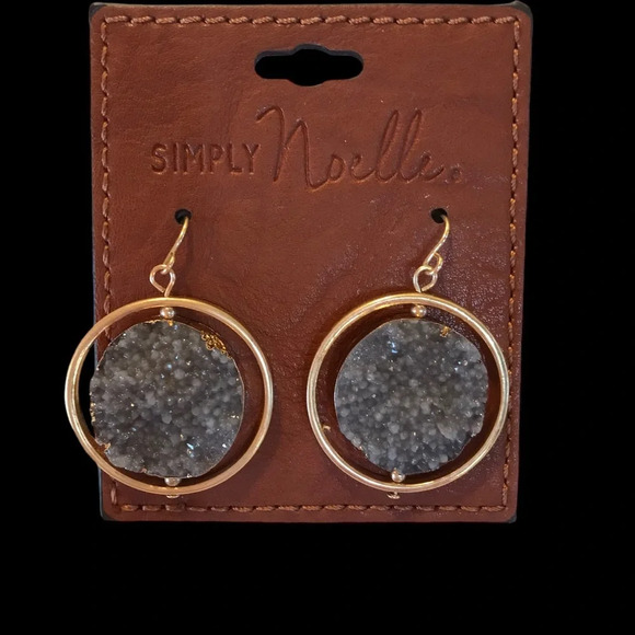 Brand New Simply Noelle Boutique Shabby Chic Earrings - Picture 2 of 14